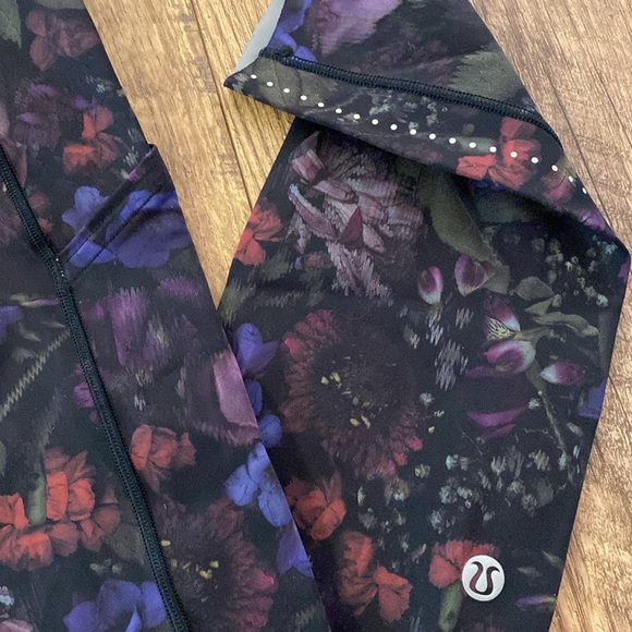 EUC Lululemon Midnight Floral Leggings. 4 - Picture 2 of 4